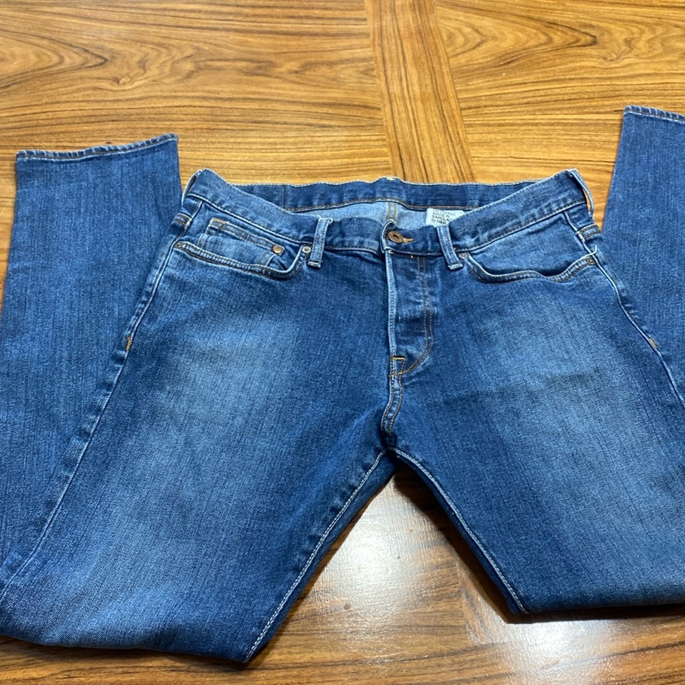 men’s H & M denim JEANS slim LOW WAIST 32 X 32 button fly EXCELLENT CONDITION